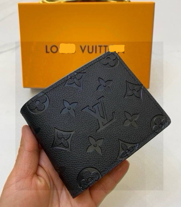 Cartera Monograma Q03